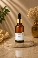 Load image into Gallery viewer, Vitamin C Brightening Serum